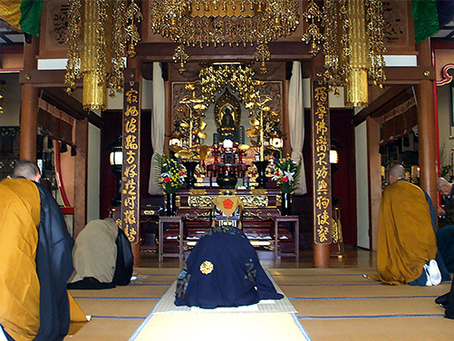 光雲寺・供養の風景